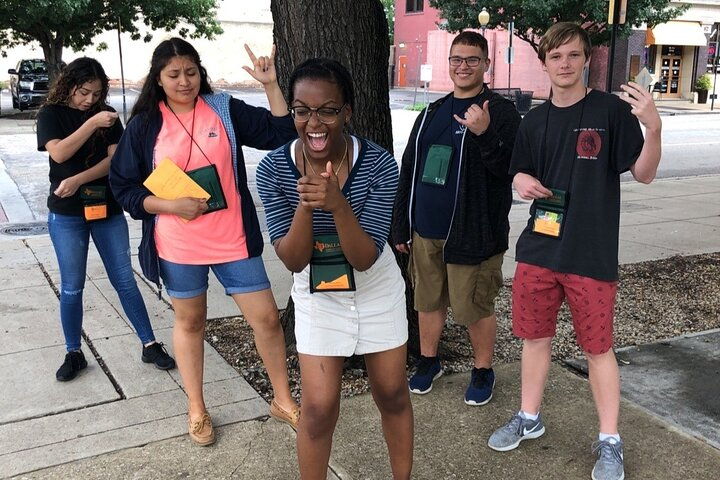 Louisville City Scavenger Hunt Excursion by Wacky Walks - Photo 1 of 15